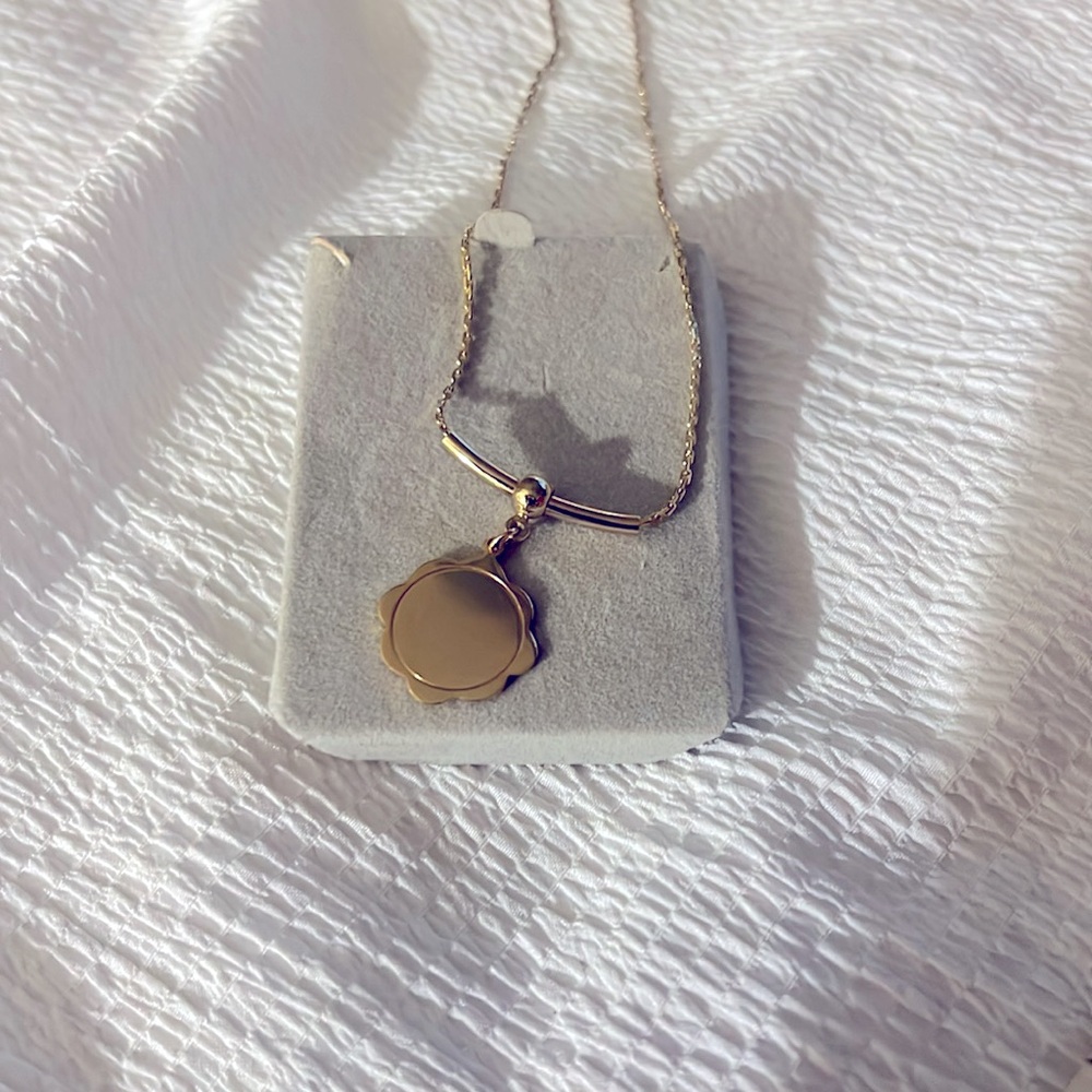 Recommend children for teens Ribbon and Edge Pendant unisex